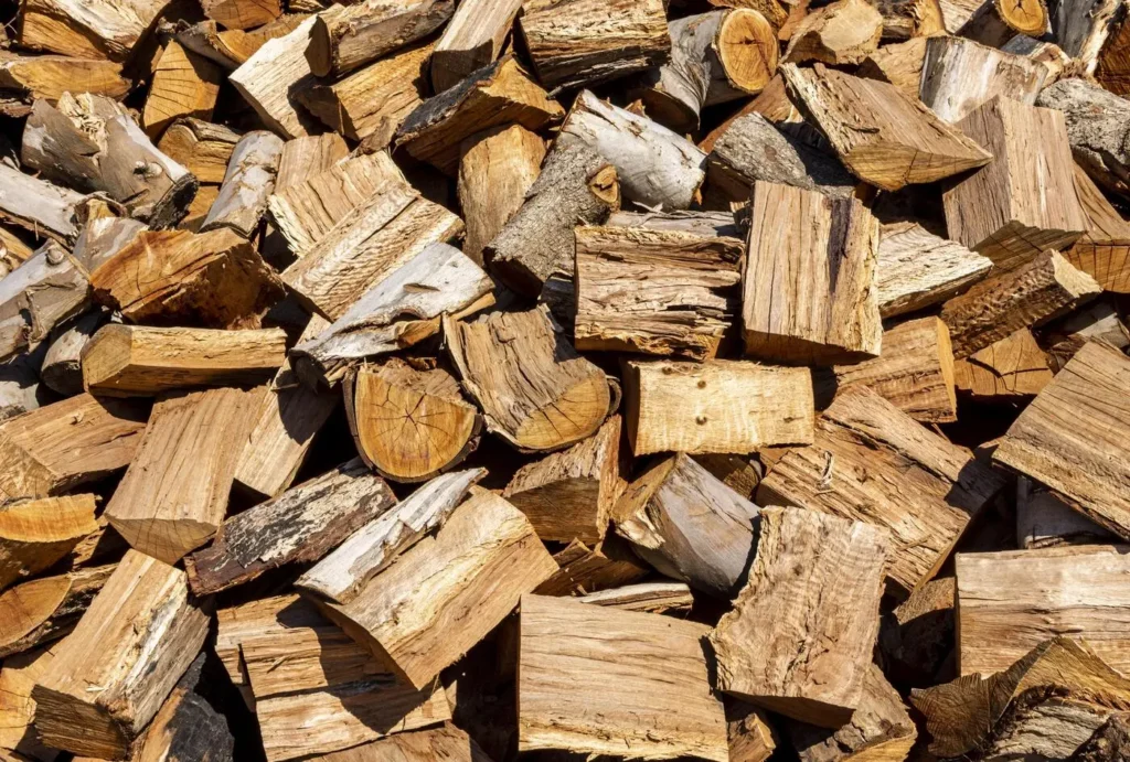 Firewood Sydney: How to Choose Dry Hardwood That Burns Well Firewood Sydney: How to Choose Dry Hardwood That Burns Well